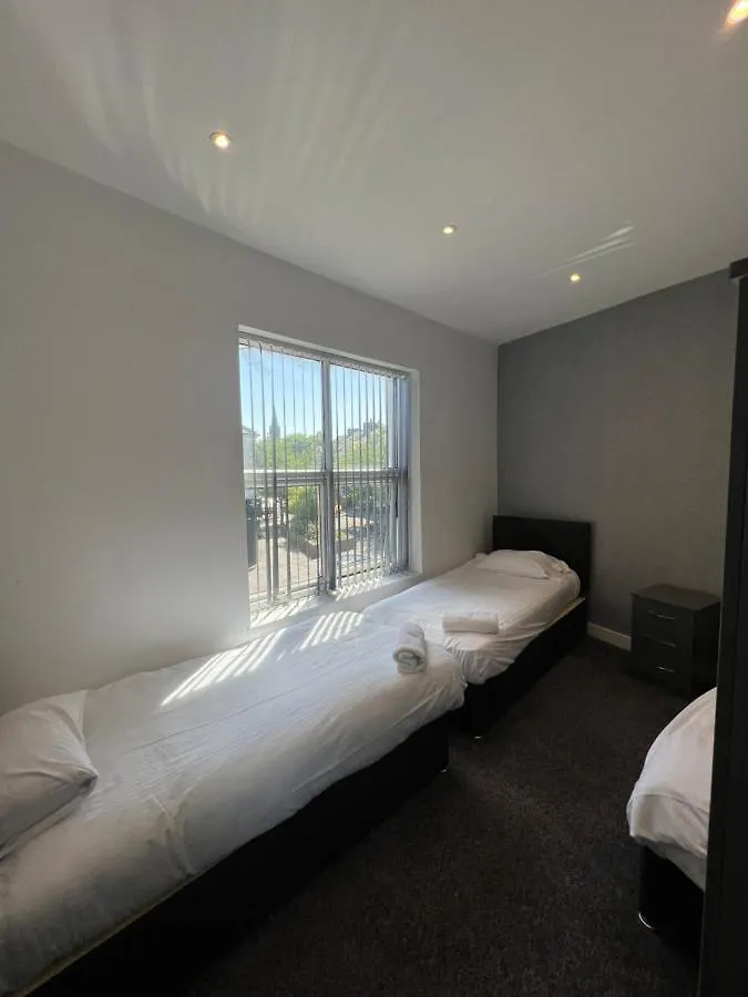 City West Apartments 3 Bedroom Large & Modern Apartment Newcastle upon Tyne